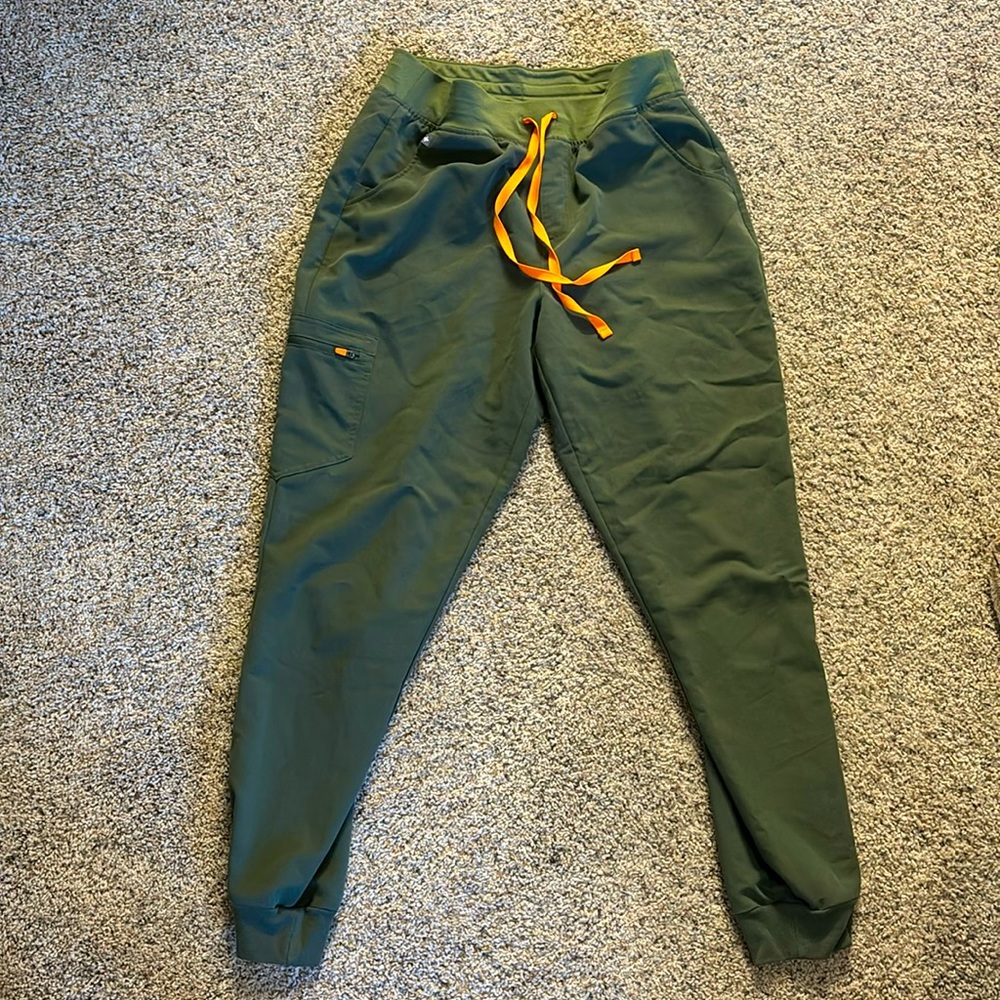 Figs scrub pants